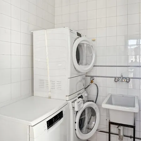 Exclusive With Cathedral Views And Auto Check-in Apartment *